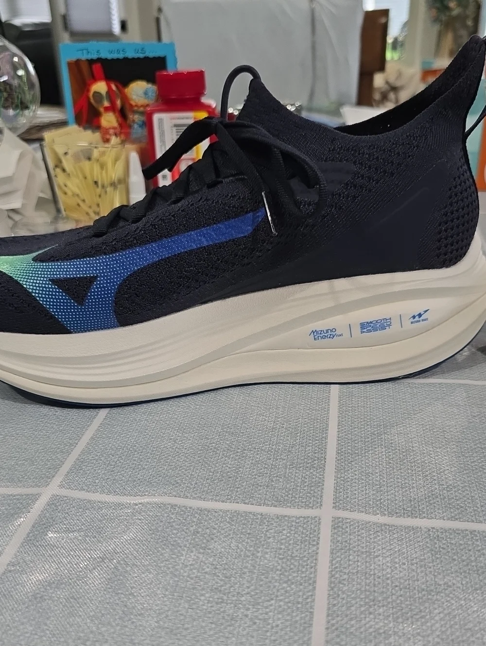 Mizuno Men's Neo Vista II Black Knit Sneakers with Blue and Mint Logo Accents